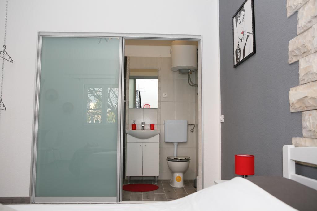 Apartments & Room Dijana Трогір Номер фото