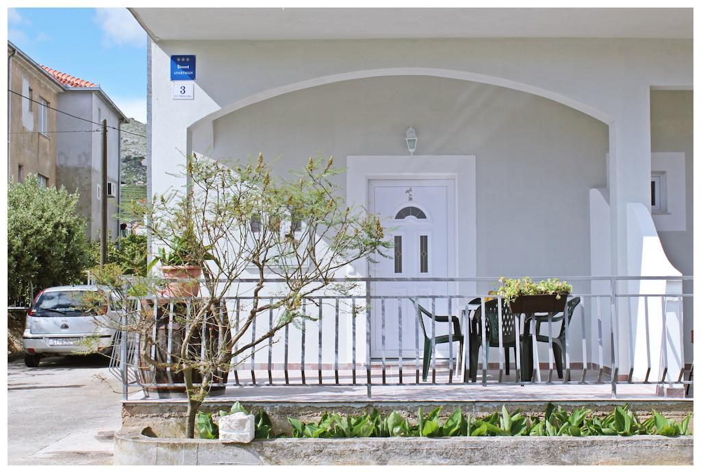 Apartments & Room Dijana Трогір Номер фото